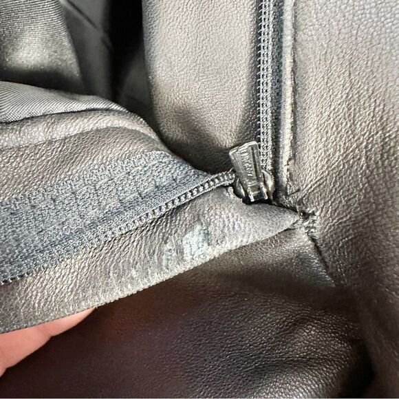 Vintage Classiques Entier Black Leather High Waisted Pants Sz 4 - Picture 11 of 13